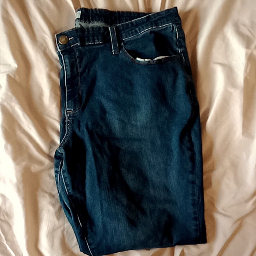 Jeans - Picture 2 of 2